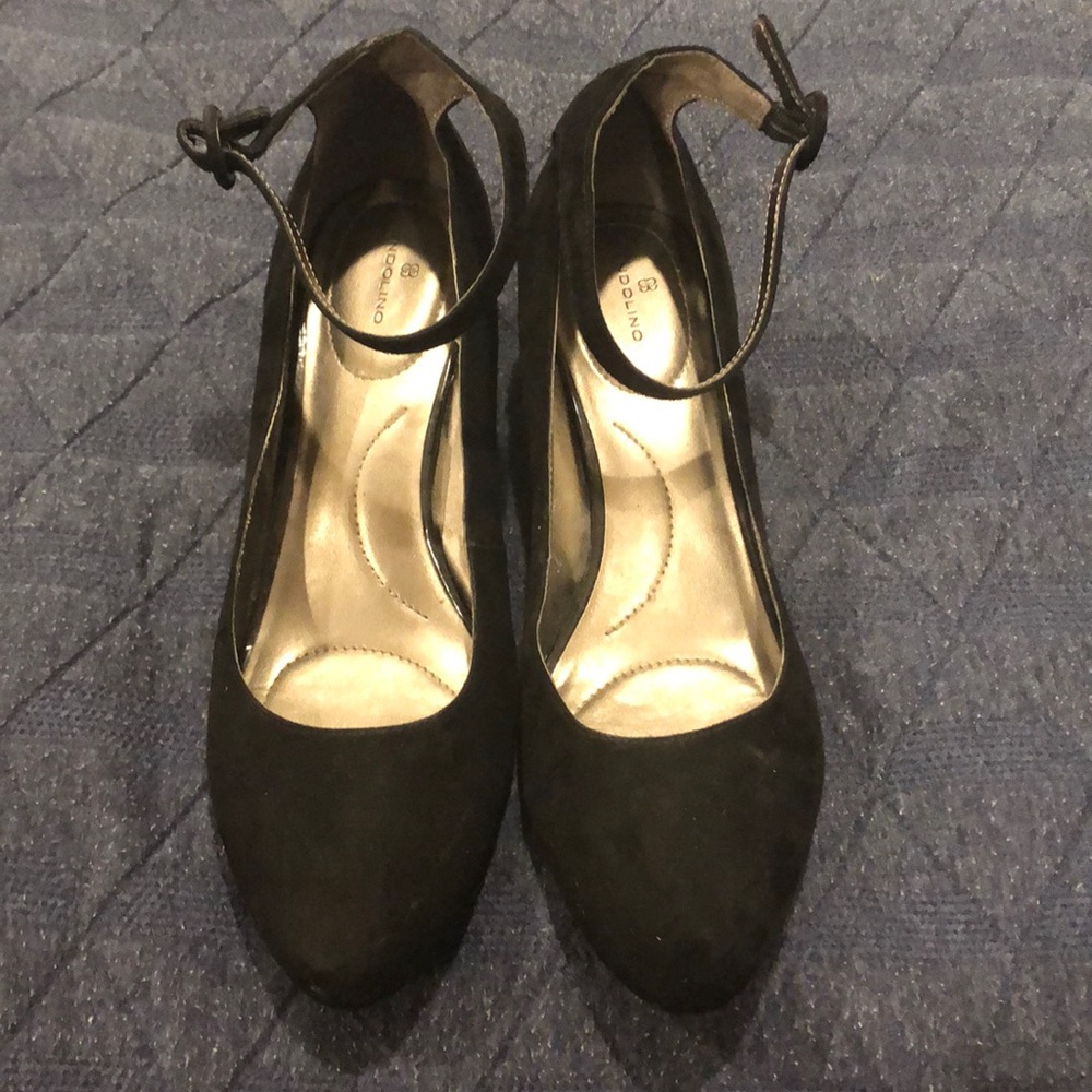 Bandalino 2” heels